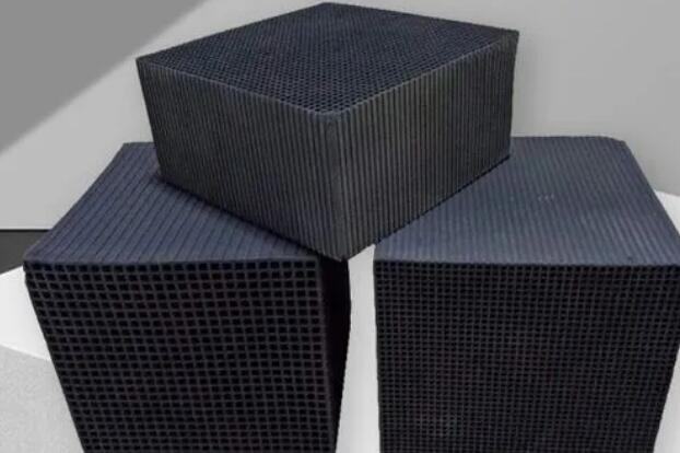 喷漆房异味难消？四川蜂窝活性炭高效净化立竿见影